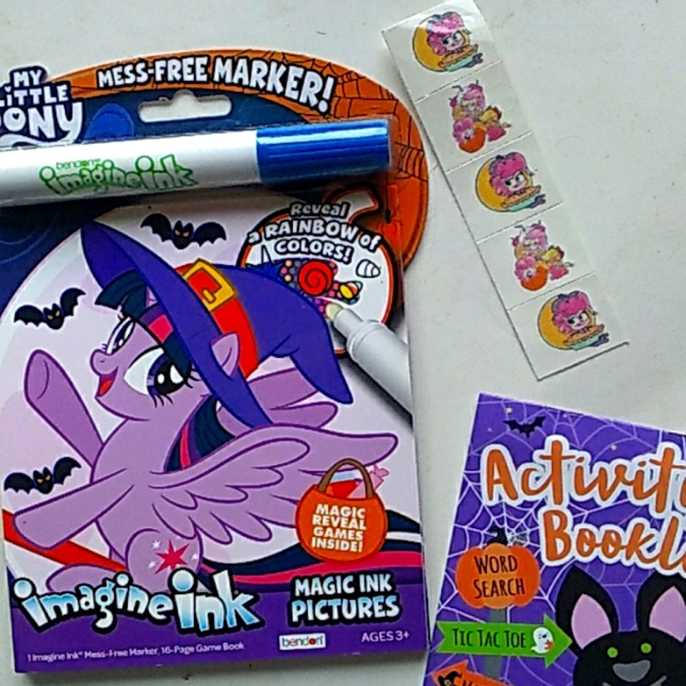 My little pony Halloween book bundle